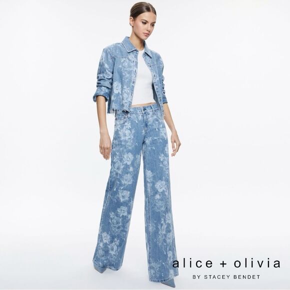 Alice + Olivia **NWT** Finley Raw Hem Button Down Denim Shirt in Lotus Floral - Picture 3 of 12